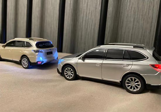 1/36 Subaru Outback Car Toy