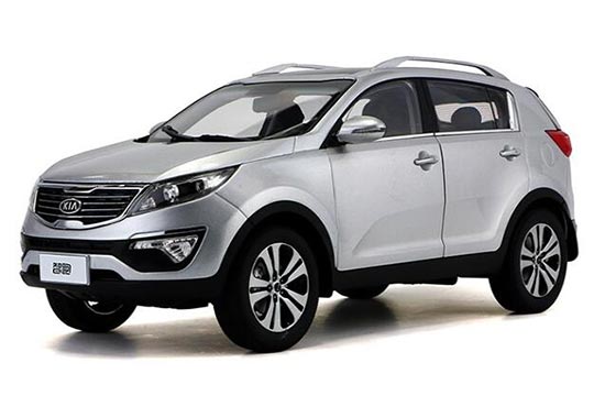 2011 Kia Sportage R Diecast Model in Silver