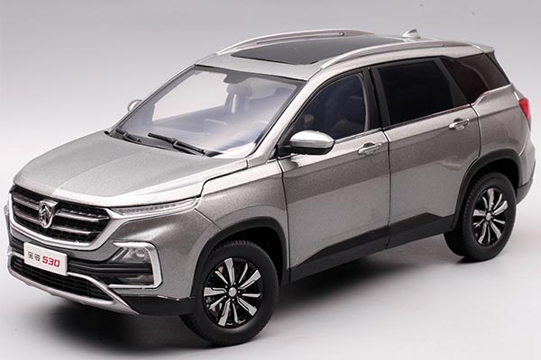 2018 Baojun 530 Diecast Model in Gray