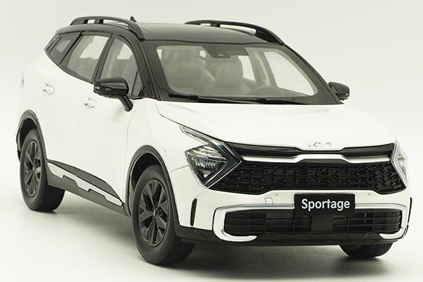 2023 Kia Sportage Diecast Model in White